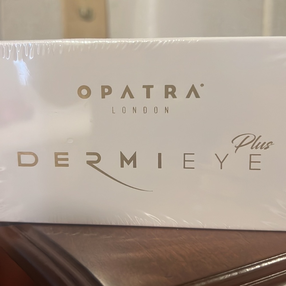 Opatra Dermieye PLUS